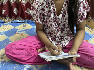 مارس الجنس مثير جريل 1ST الوقت لها سيدي الخاص الديك الجنس Painfull