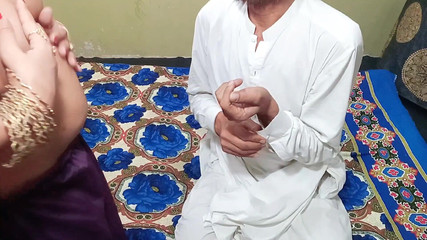 خادمة هندية ساخنة مارس الجنس من الصعب Doggystyle بواسطة رئيسها الهندي منتديات اللسان