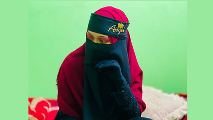 الشباب خطوة عمتي الحب الجاد والجنس الخشن